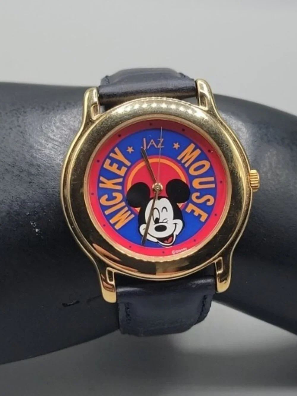 Vtg JAZ Disney Mickey Mouse Watch Y121-X056 33mm Gold Tone 7